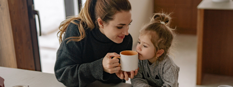 moment convivial chez une famille qui se chauffe au fioul domestique